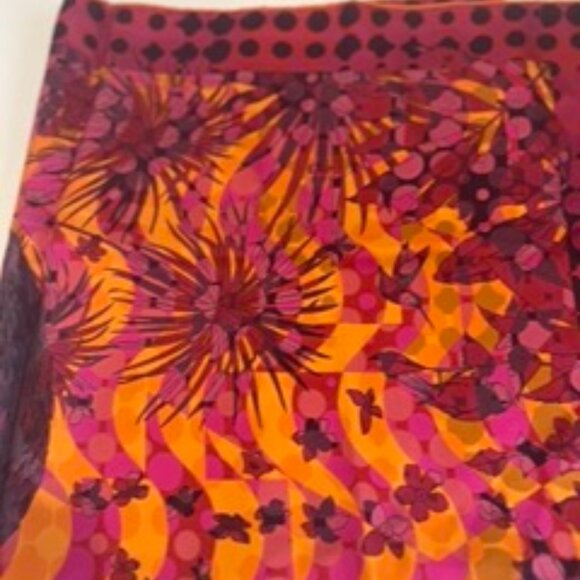 Salvatore Ferragamo SIlk Scarf - Picture 4 of 5